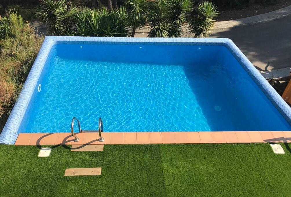 Villa Con Piscina Privada *